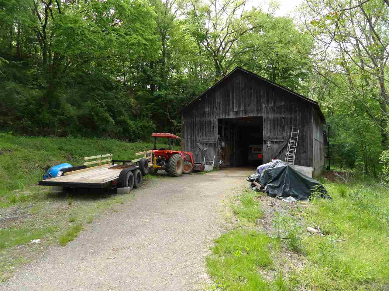1173 Raccoon Creek Road Branchland, WV 25506 - Photo 27 of 28 Gallery Image 27
