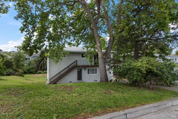 $799,000 | 650-656 East K Street, Benicia, CA 94510