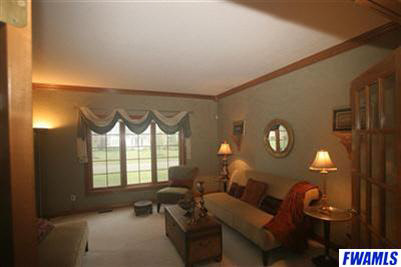 11230 Chestnut Ridge Drive Fort Wayne, IN 46814 - Photo 4 of 23