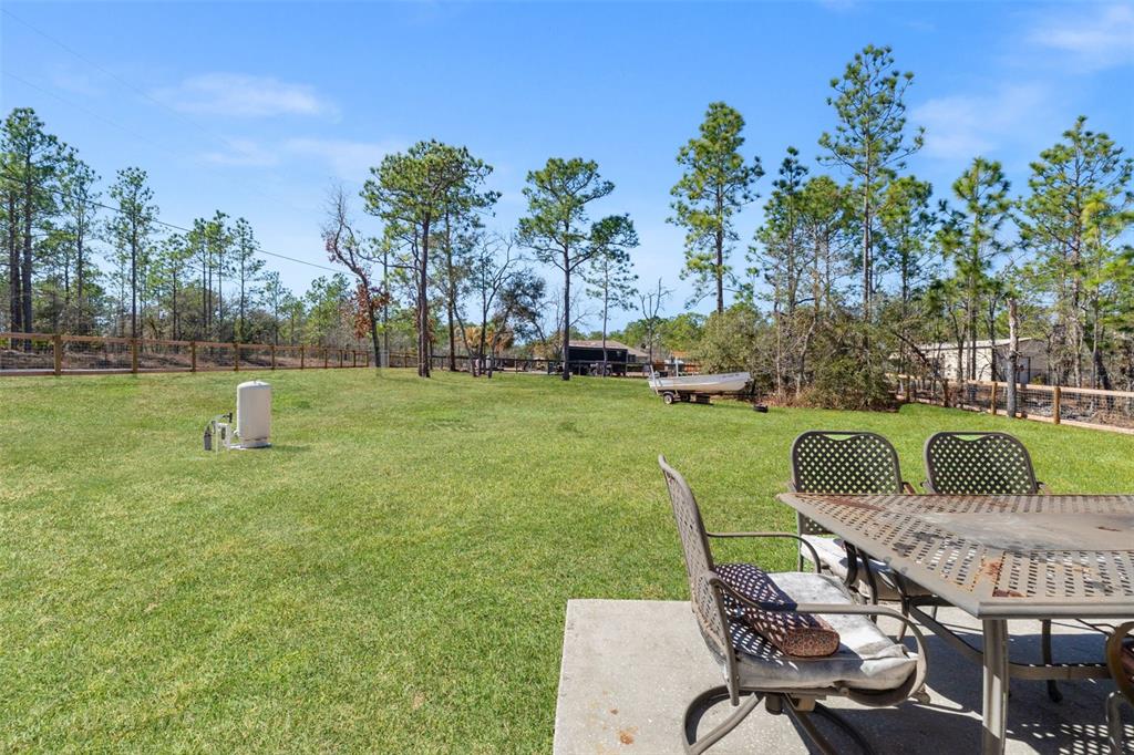 15335 Fleetwood Road Weeki Wachee, FL 34614 - Photo 33 of 40