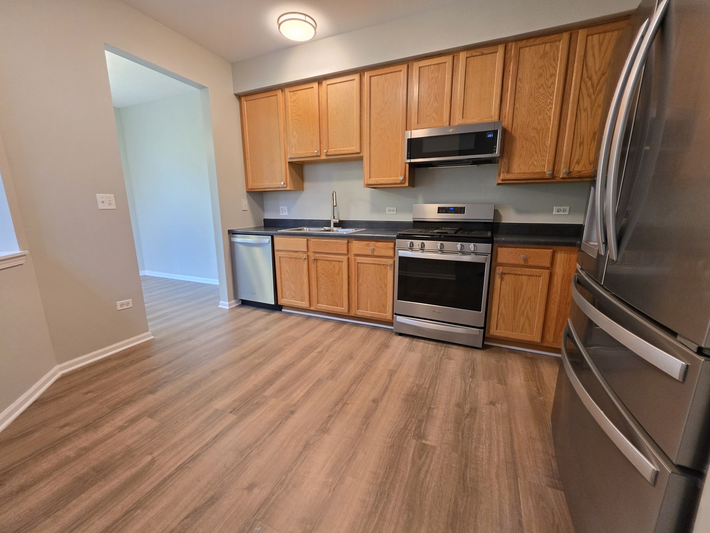 2904 Rutland Circle, Unit 2904 Naperville, IL 60564 - Photo 5 of 33