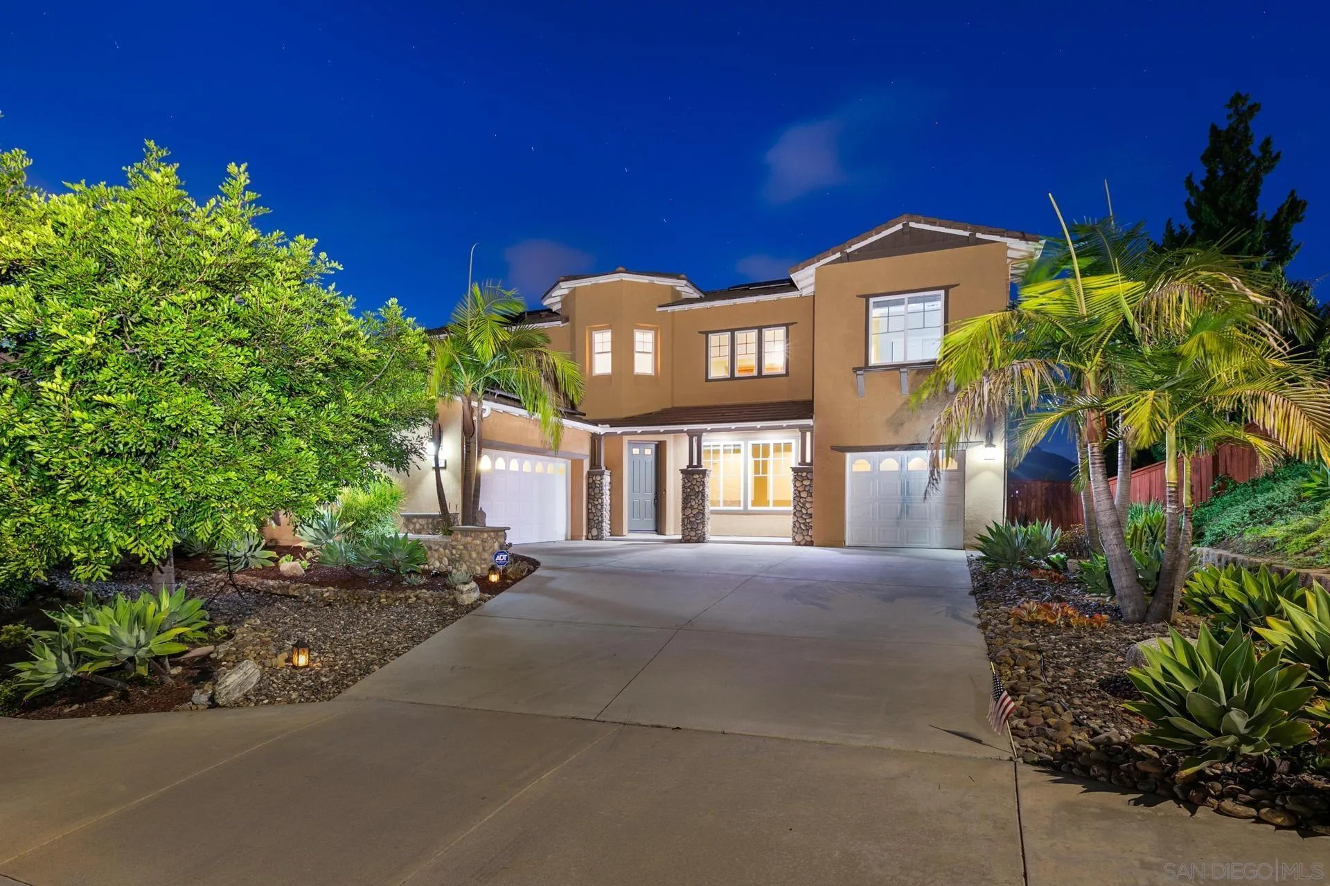 624 Ridgemont Circle Escondido, CA 92027 - Photo 59 of 71 a view of a building with a yard
