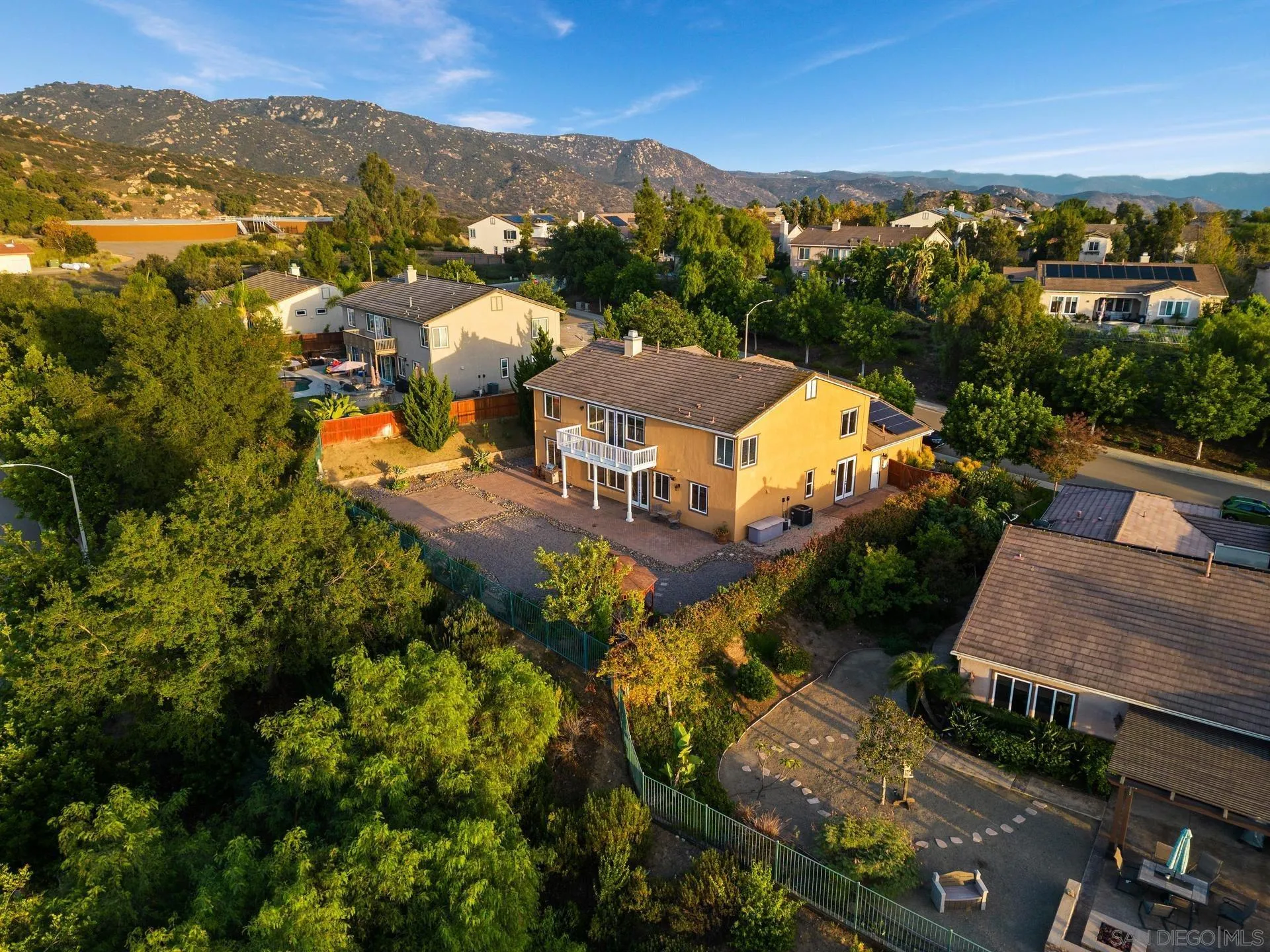 624 Ridgemont Circle Escondido, CA 92027 - Photo 71 of 71 an aerial view of multiple house