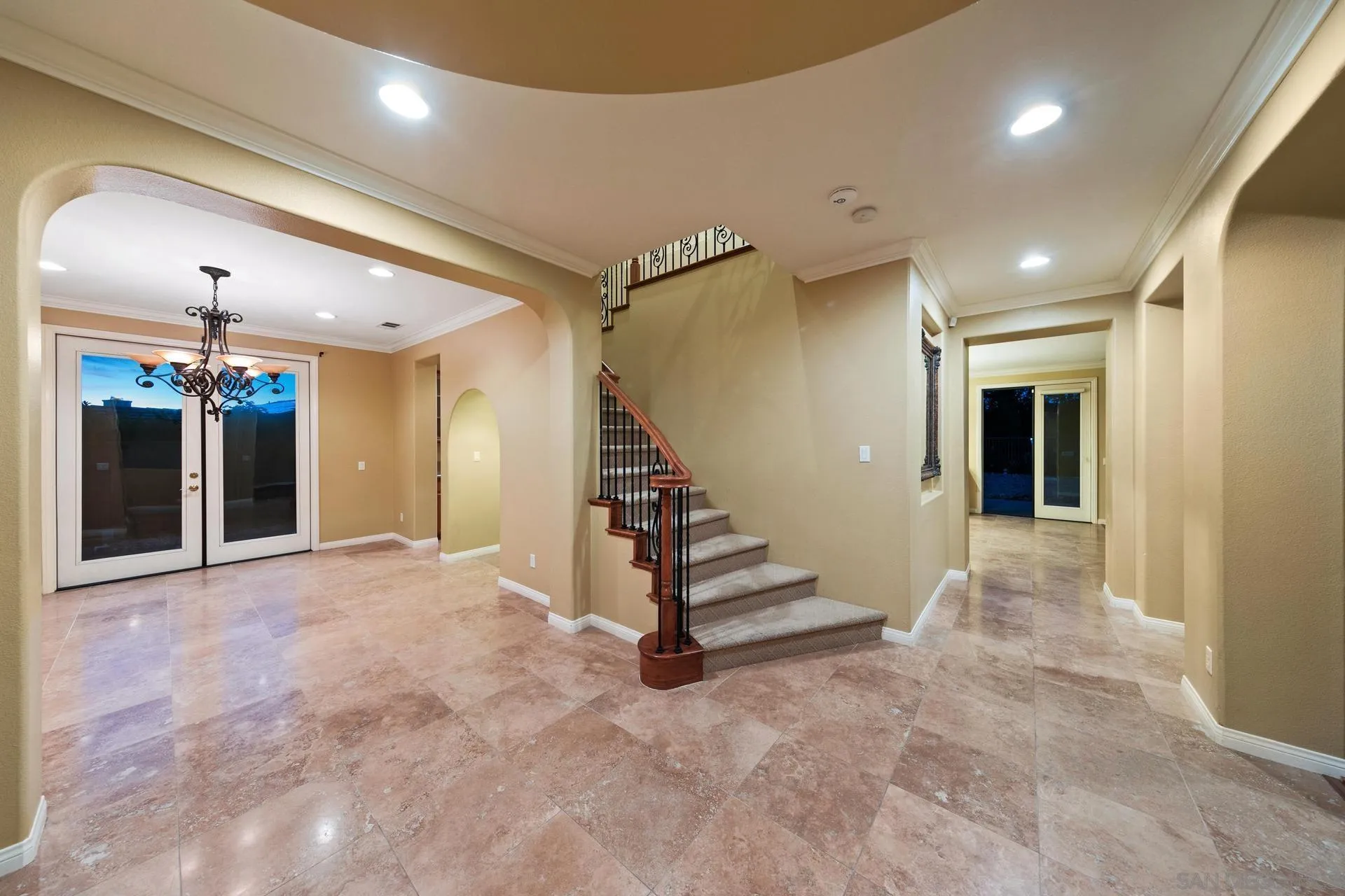 624 Ridgemont Circle Escondido, CA 92027 - Photo 9 of 71