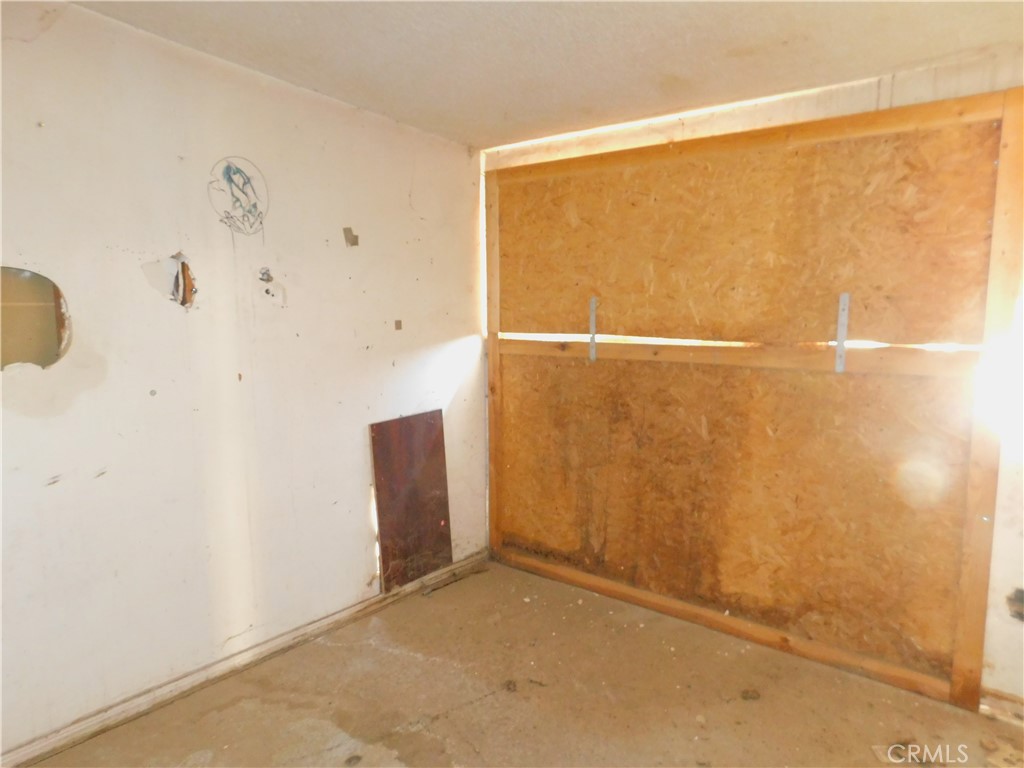 25372 Jade Road Barstow, CA 92311 - Photo 16 of 28