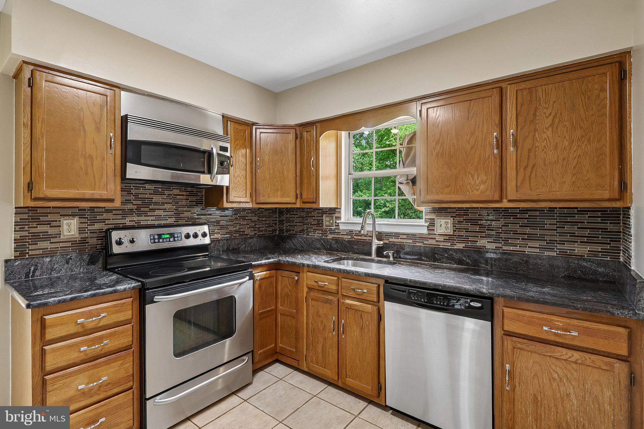 6910 Cherryfield Road Fort Washington, MD 20744 - Photo 26 of 76