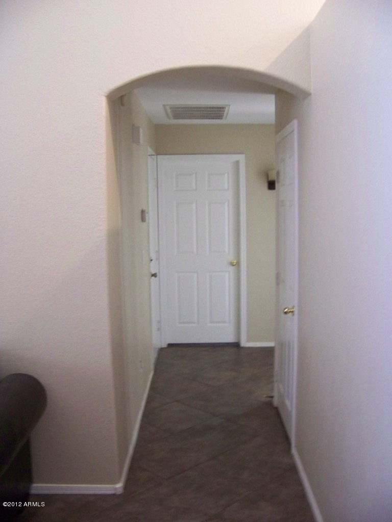 14850 South 46th Street Phoenix, AZ 85044 - Photo 7 of 13 7