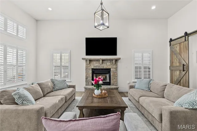 $449,900 | 246 Wolf Pack Drive, Imperial, MO 63052