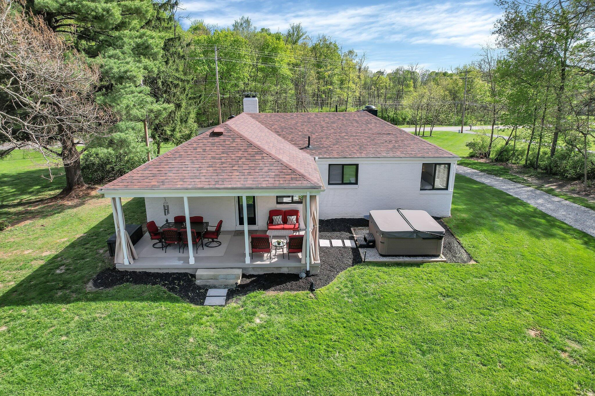 5300 Clark State Road Columbus, OH 43230 - Photo 30 of 42 33-web-or-mls-5300-clark-state-rd