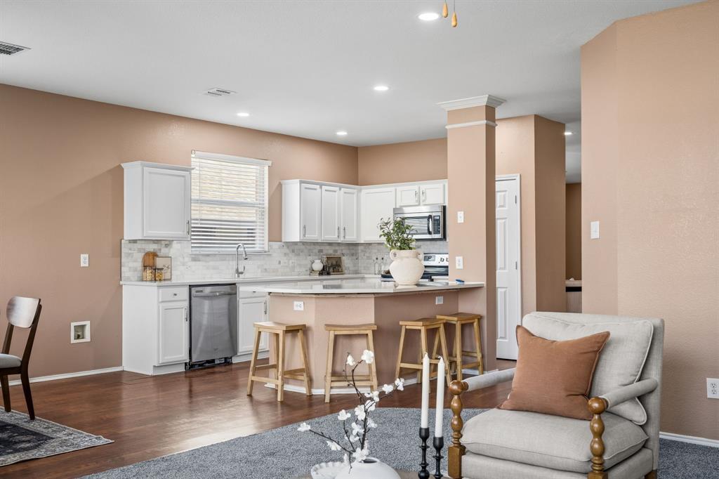 10708 Bluestone Road Fort Worth, TX 76108 - Photo 15 of 40 Gallery Image 15