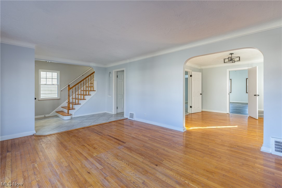 3814 Silsby Road Cleveland, OH 44118 - Photo 6 of 25 Gallery Image 6
