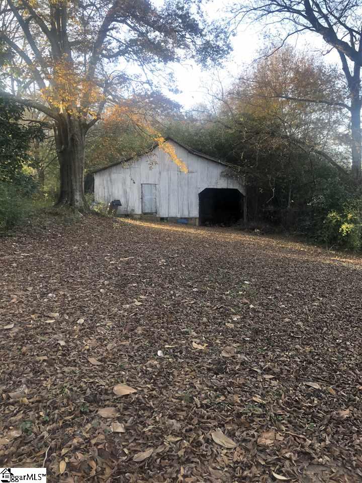 306 Old Seneca Road Six Mile, SC 29682 - Photo 3 of 7 Gallery Image 3