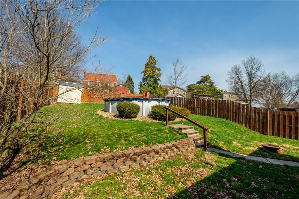 819 Geyer Road Pittsburgh, PA 15212 - Photo 21 of 25 Gallery Image 21