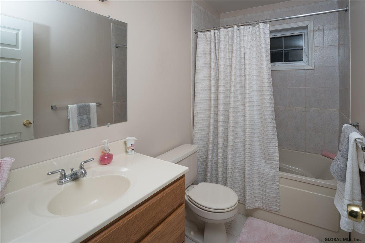 11 Meadow Road Rexford, NY 12148 - Photo 20 of 25 Photo 20