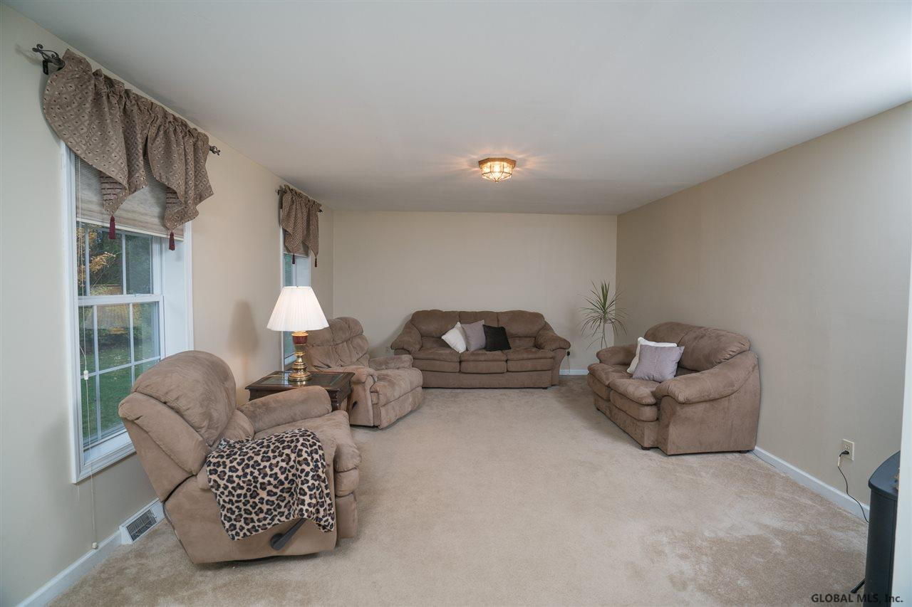 11 Meadow Road Rexford, NY 12148 - Photo 2 of 25 Photo 2