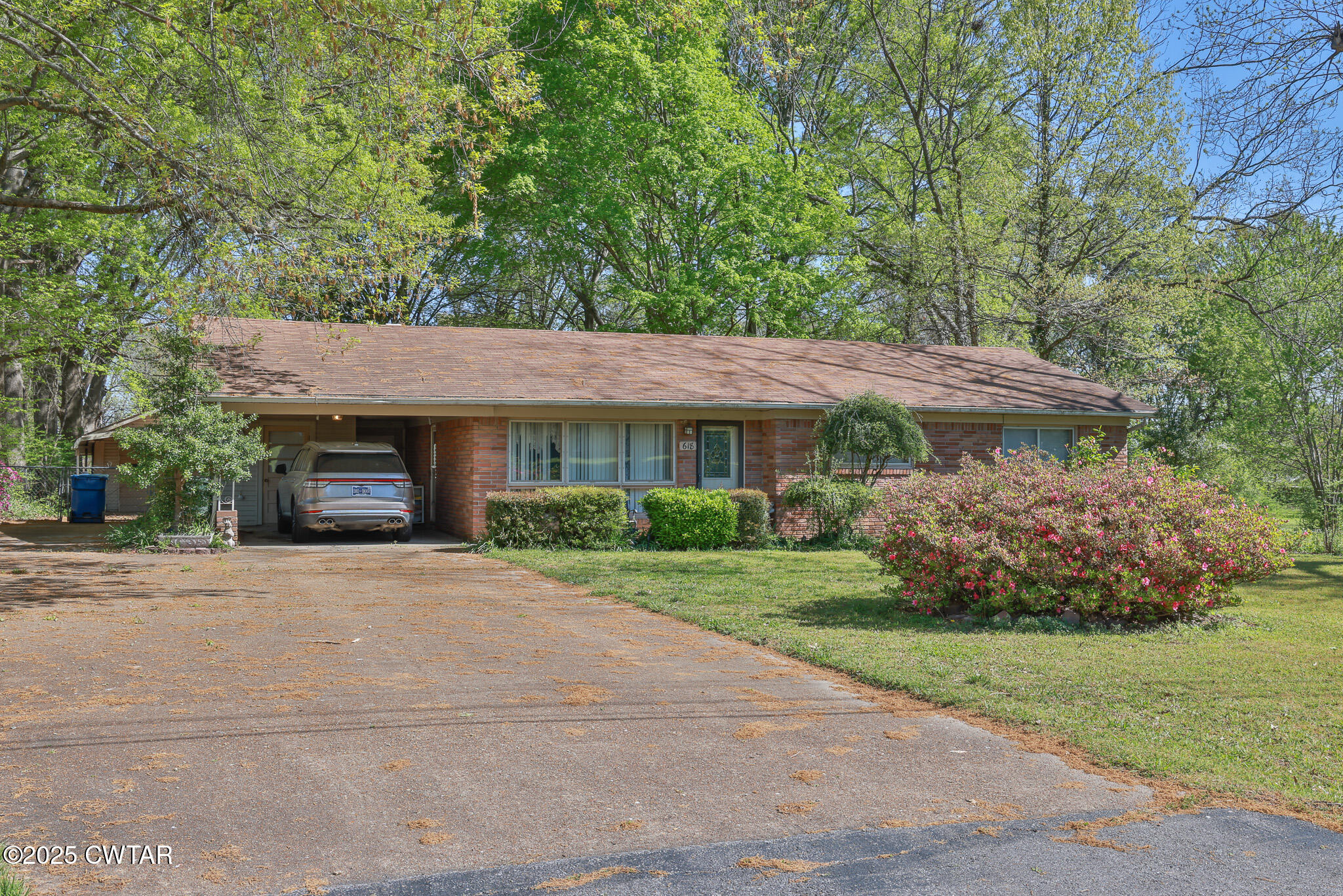 618 West Main Street Rutherford, TN 38369 - Photo 1 of 25 FT8A2988