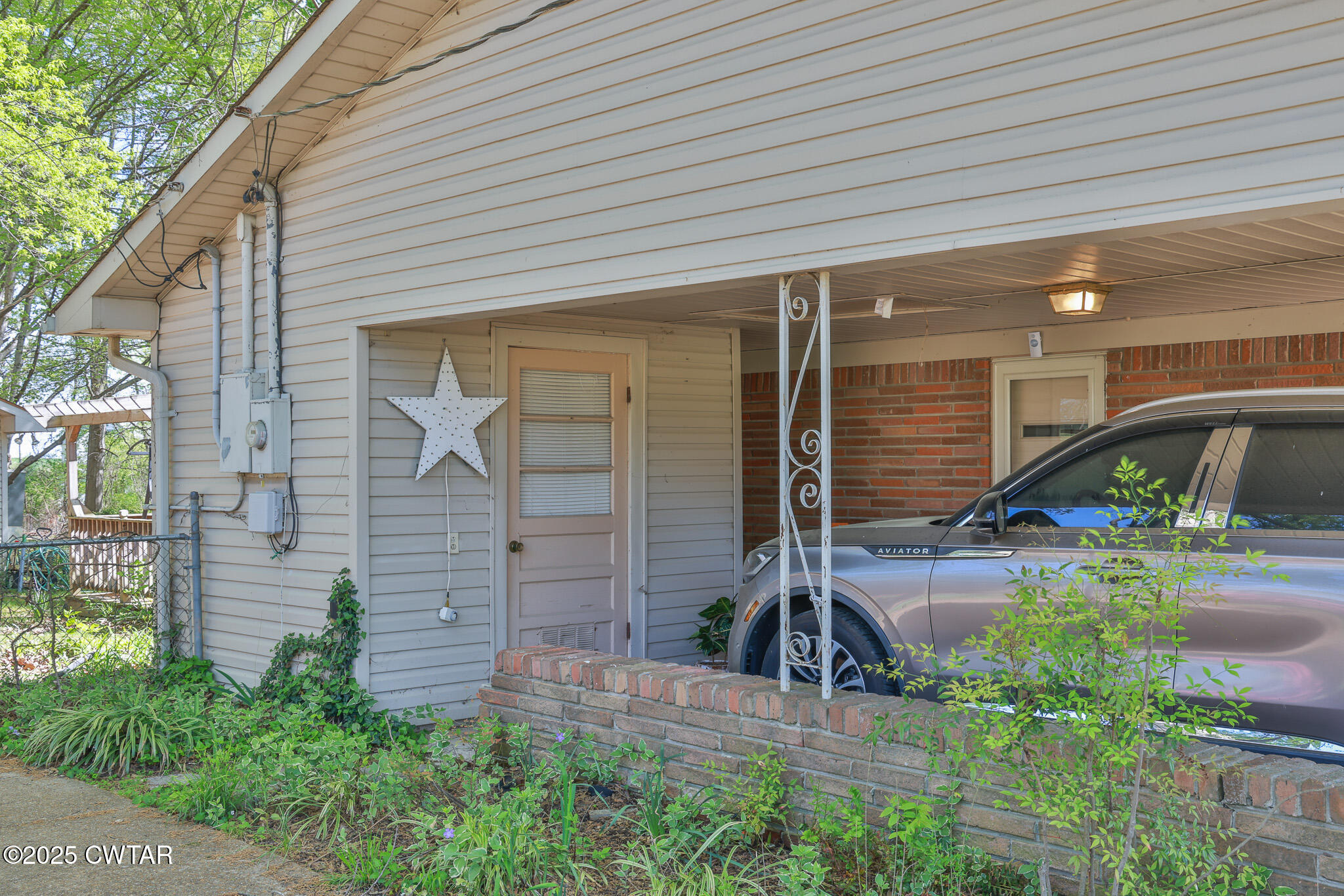 618 West Main Street Rutherford, TN 38369 - Photo 5 of 25 FT8A3002