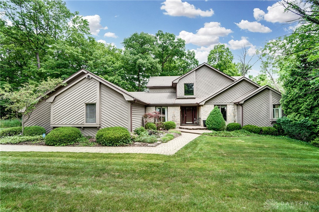 6527 Reigate Road Dayton, OH 45459 - Photo 1 of 71 Gallery Image 1