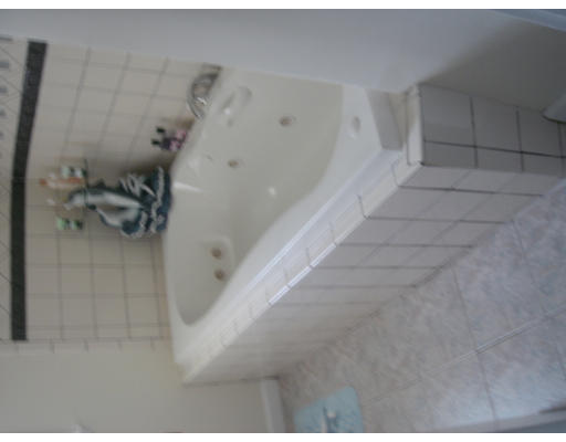 262 Hawthorne Street Fall River, MA 02721 - Photo 10 of 10 Gallery Image 10