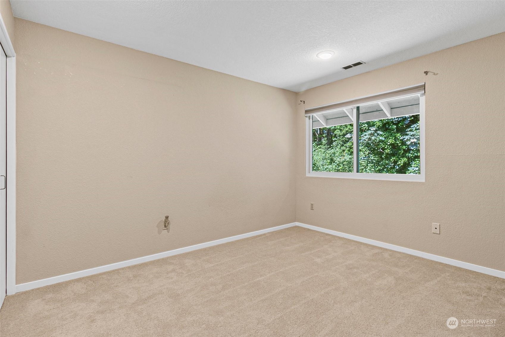 2956 Kennewick Place Northeast Renton, WA 98056 - Photo 21 of 35 Gallery Image 21