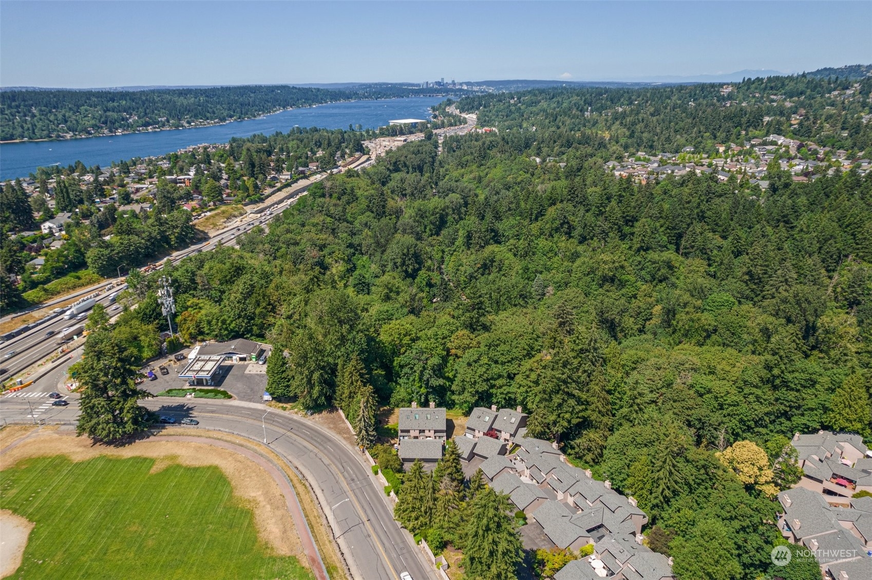 2956 Kennewick Place Northeast Renton, WA 98056 - Photo 33 of 35 Gallery Image 33