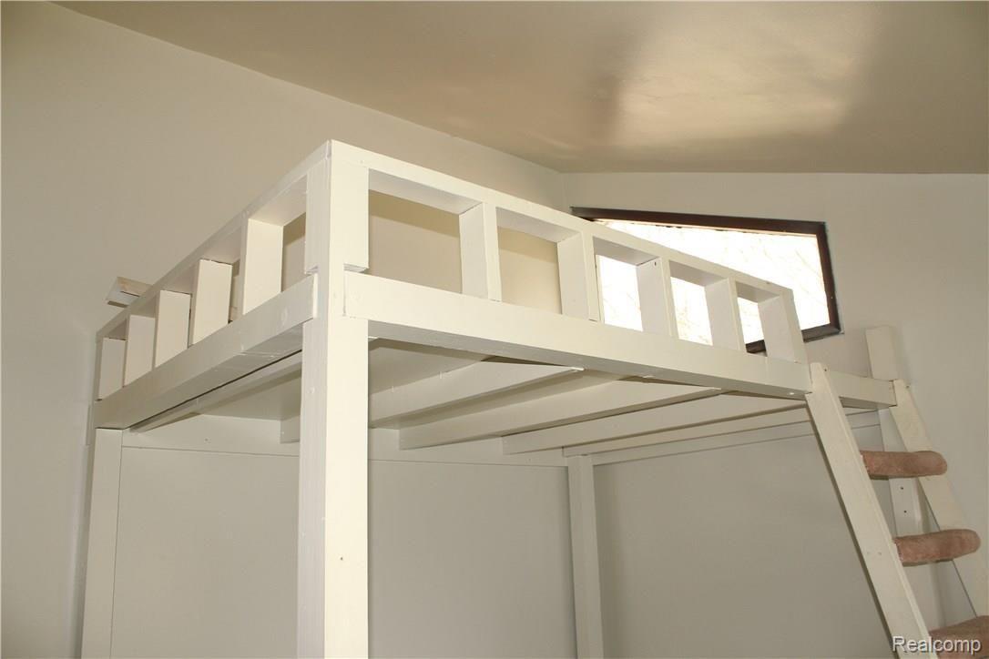 9255 Rucker Road Grosse Ile, MI 48138 - Photo 40 of 57 IMG_9659.JPG