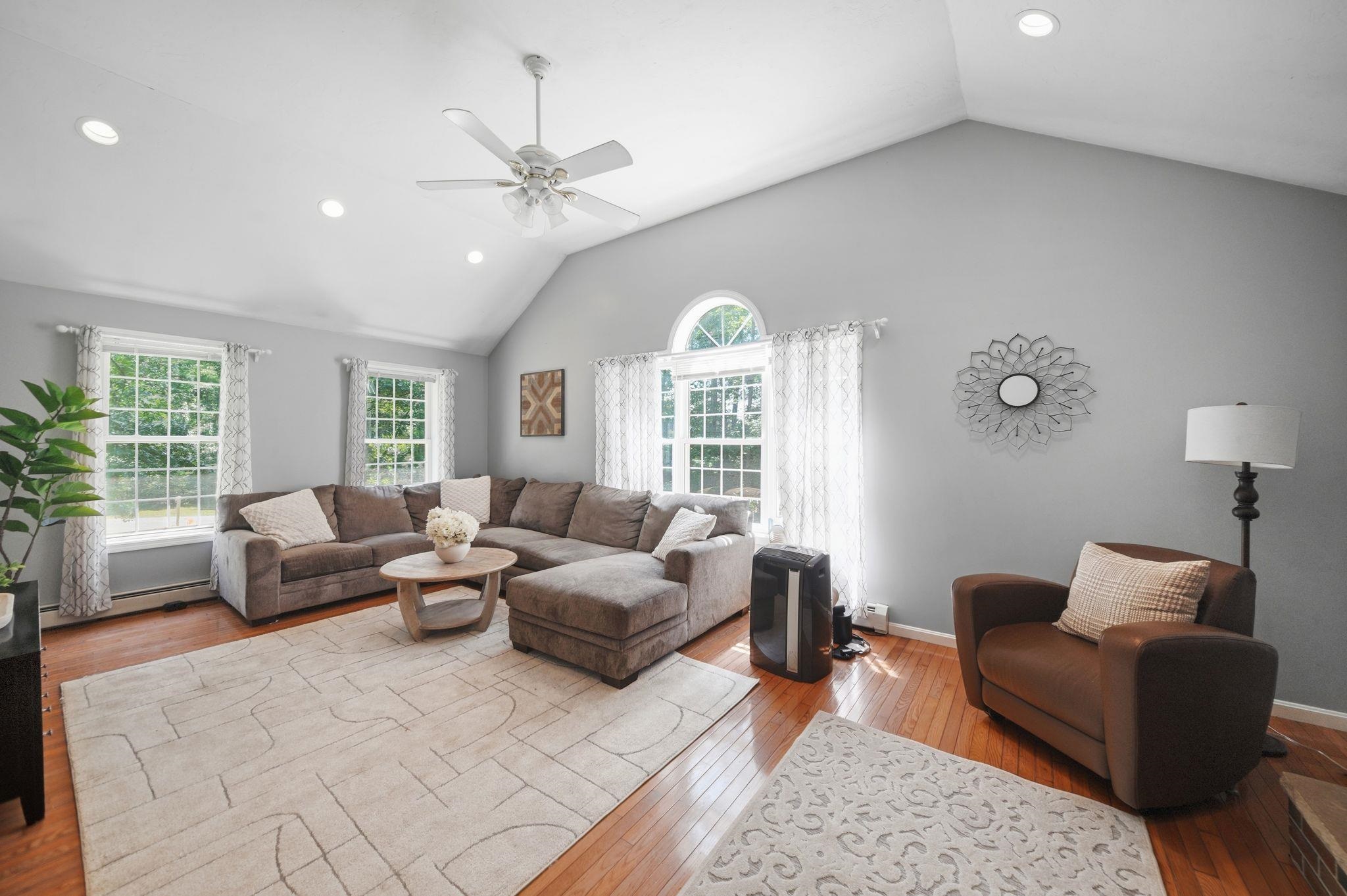 4 Long Meadow Road Windham, NH 03087 - Photo 24 of 57