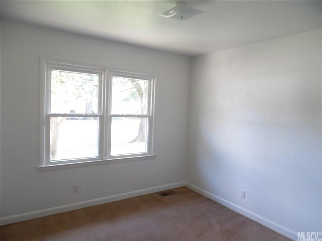 212 Lineberger Road Conover, NC 28613 - Photo 14 of 18 Gallery Image 14