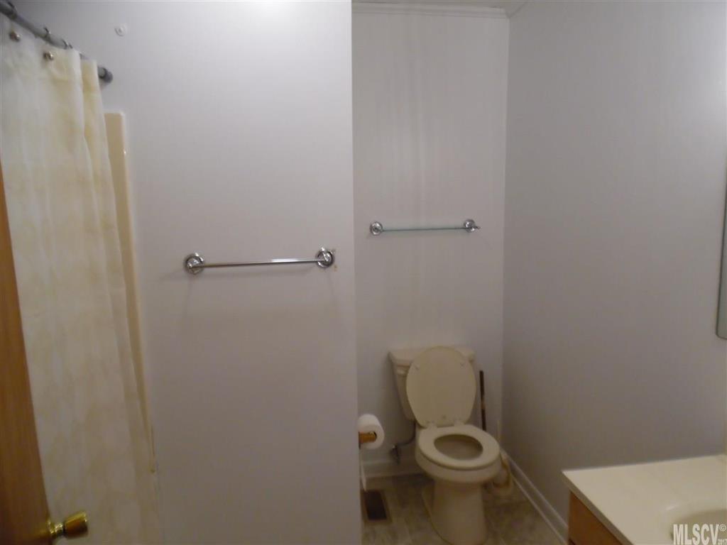 212 Lineberger Road Conover, NC 28613 - Photo 15 of 18 Gallery Image 15