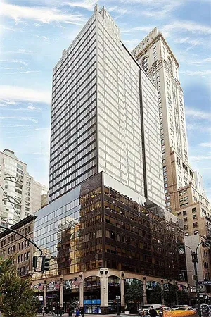 $1,055,000 | 445 5th Avenue, Unit 29H | Midtown South