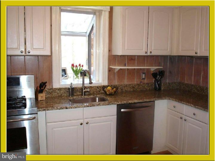248 Upper Gulph Road Wayne, PA 19087 - Photo 8 of 25 Kitchen