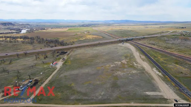 $275,000 | 1304 Irvine Road, Douglas, WY 82633