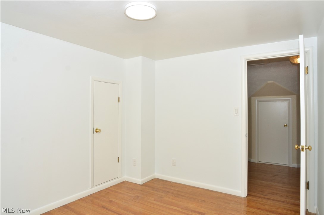 11117 Exeter Road Garfield Heights, OH 44125 - Photo 24 of 35