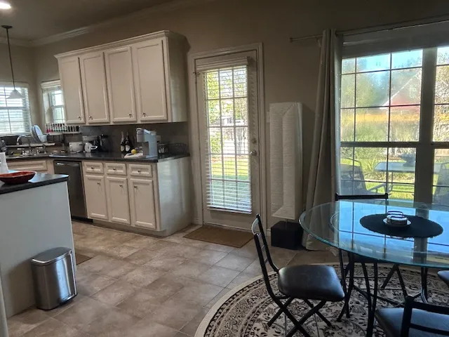 $2,500 | 2301 Norham Drive, College Station, TX 77845