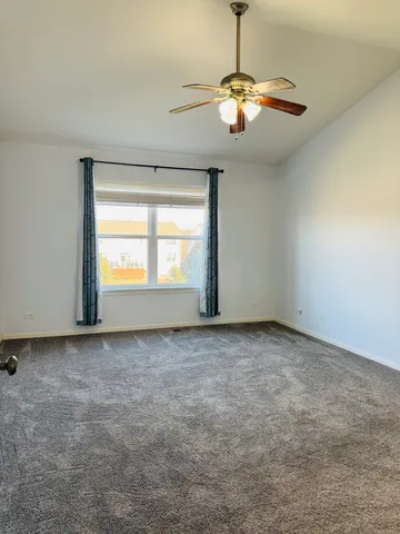 $310,000 | 524 Majestic Lane, Oswego, IL 60543