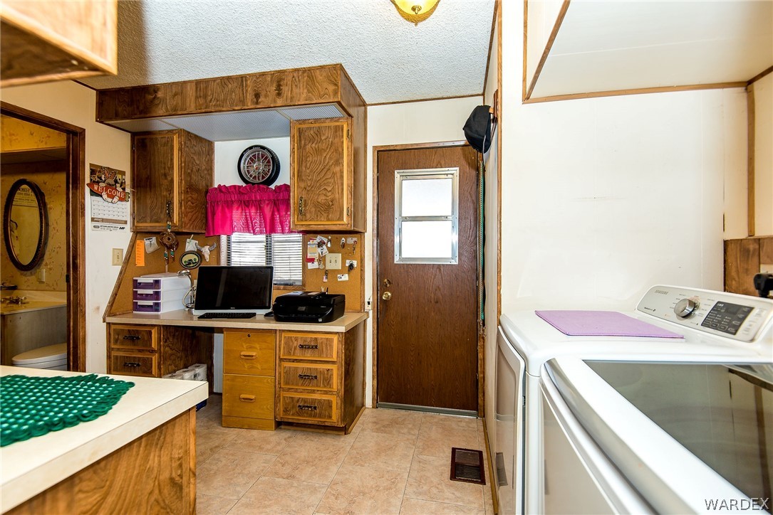 3373 Higley Road Golden Valley, AZ 86413 - Photo 40 of 47