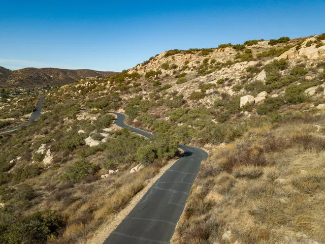 a view of a large building