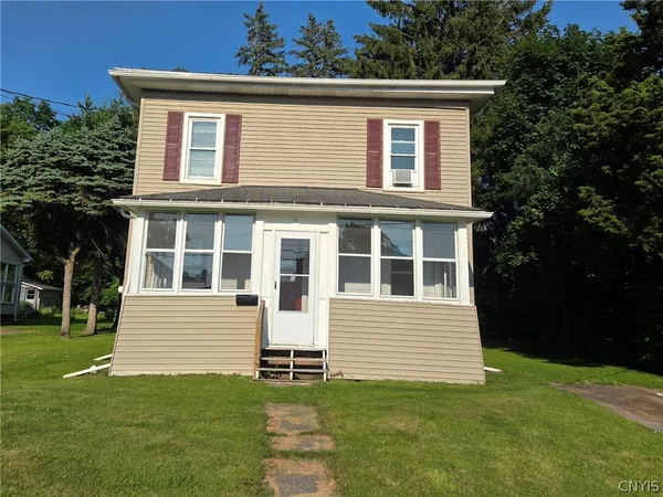 $185,000 | 82 Garrow Street, Auburn, NY 13021