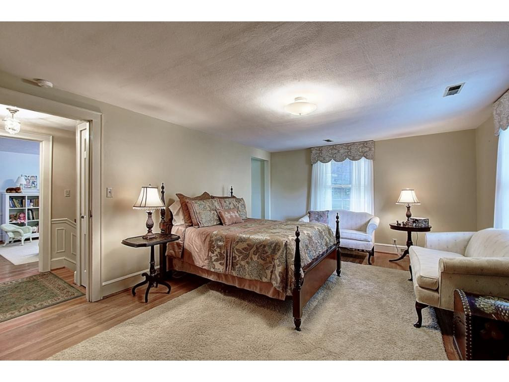 109 Hillside Road Johnson City, TN 37601 - Photo 24 of 36 Photo 24