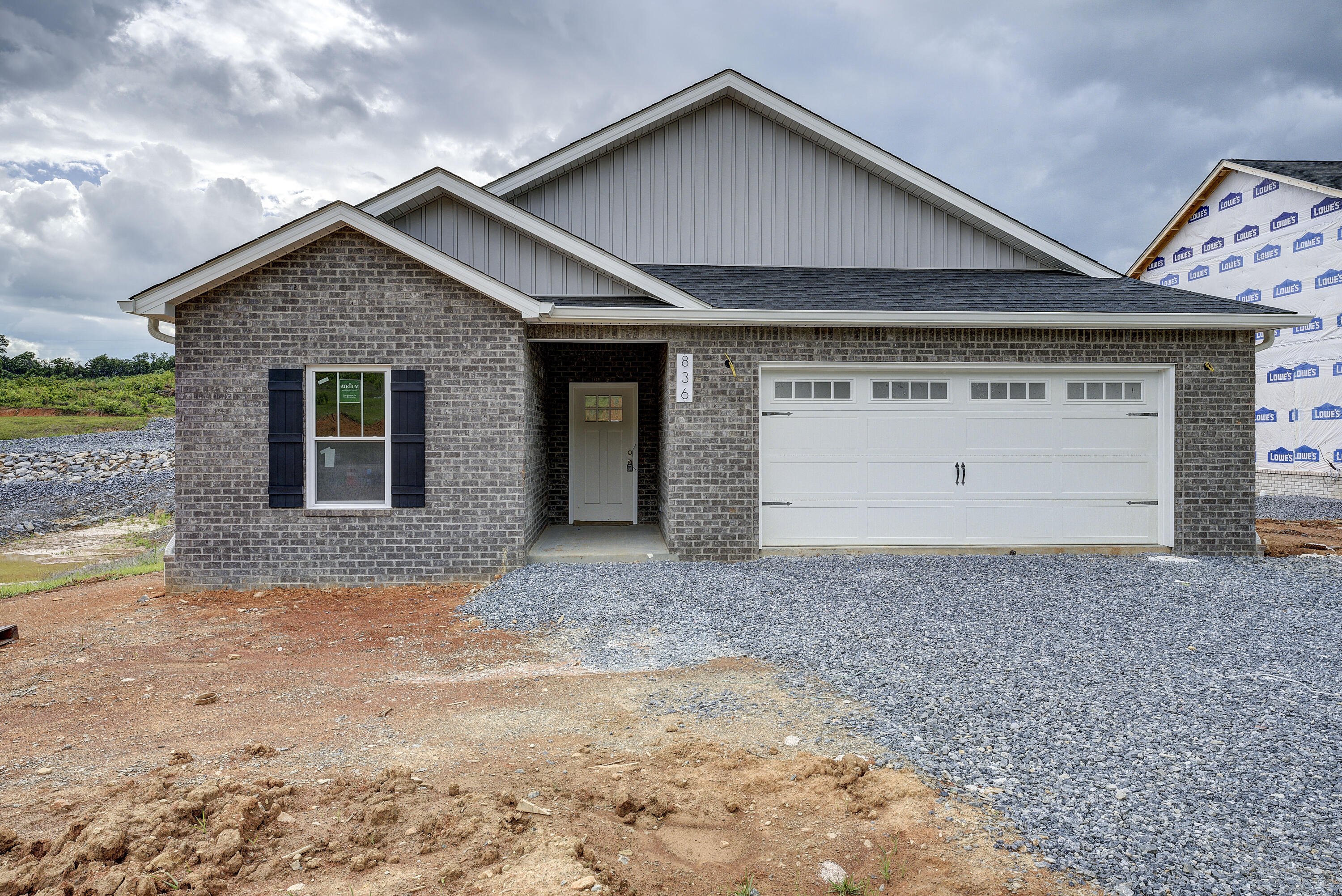 836 Granby Road Kingsport, TN 37660 - Photo 1 of 26 Granby2-28