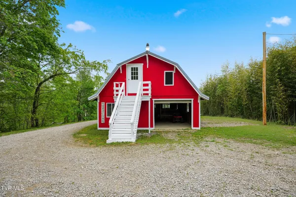 $375,000 | 5042 Flat Gap Road, Pound, VA 24279