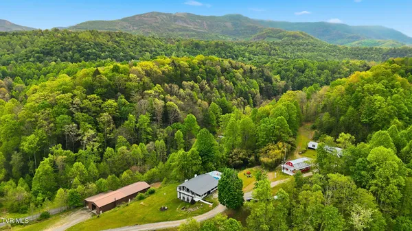 $375,000 | 5042 Flat Gap Road, Pound, VA 24279