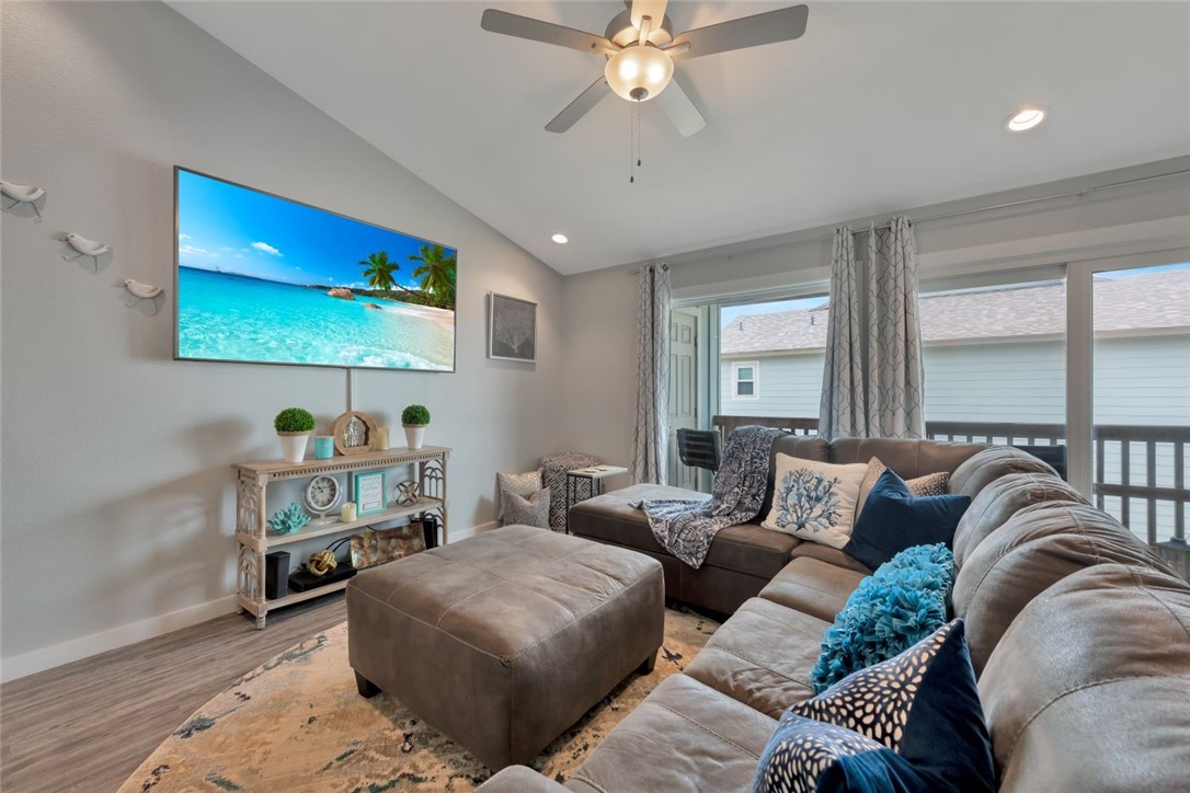 230 Cut-Off Road, Unit 231 Port Aransas, TX 78373 - Photo 6 of 35