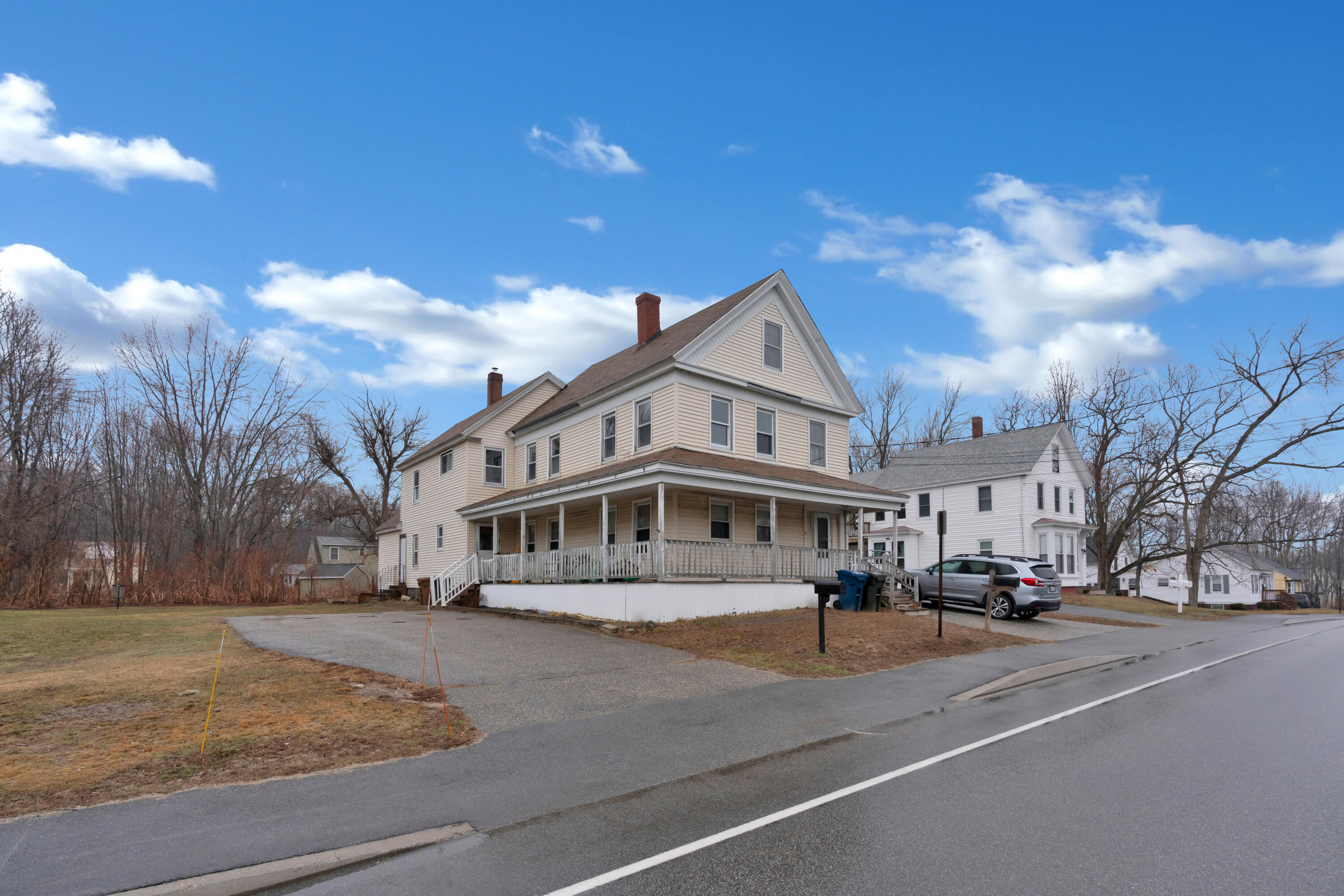 52 Maple Street Saco, ME 04072 - Photo 3 of 33 _DSC2243