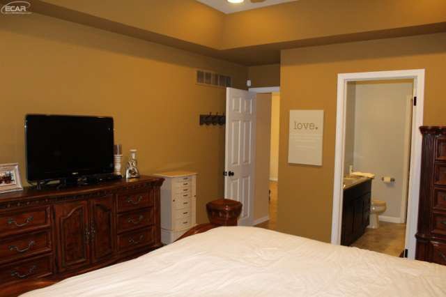 15467 Seymour Road Linden, MI 48451 - Photo 35 of 61 21200020-34.JPG
