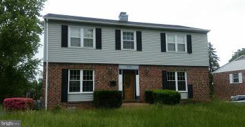6302 Chesworth Road Baltimore, MD 21228 - Photo 1 of 17 Exterior (Front)