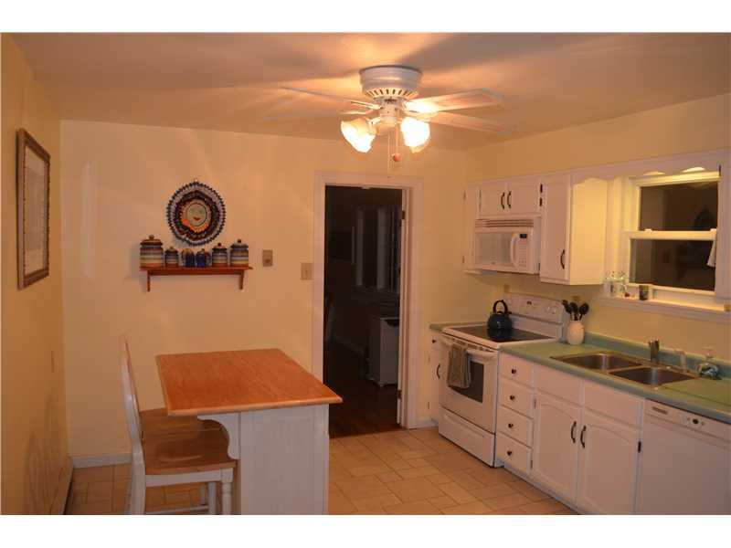 280 McKenzie Road Clinton, PA 15026 - Photo 4 of 16 Kitchen. GOOD WORKABLE SIZE KITCHEN. CERAMIC TILE FLOOR. DOUBLE STAINLESS BOWL SINKS. MOVABLE ISLAND. LOTS OF CABINET SPACE.