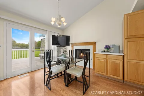 $499,000 | 1004 Prairie View Court, Naperville, IL 60563