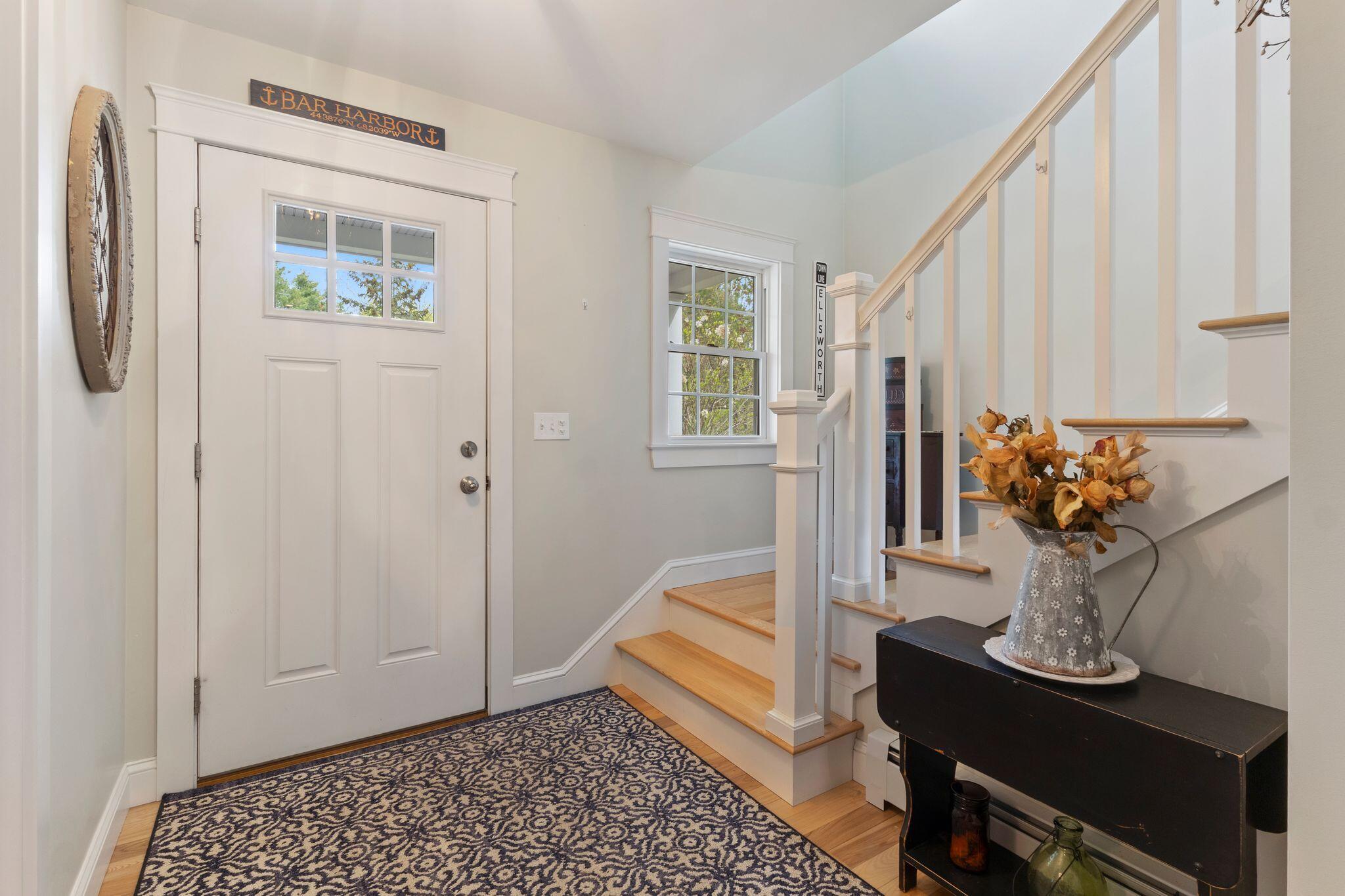2 Douglas Road Scarborough, ME 04074 - Photo 6 of 56 2_Douglas_Rd_017