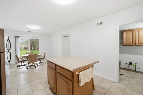 $225,000 | 1819 Burgundy Street, Schererville, IN 46375